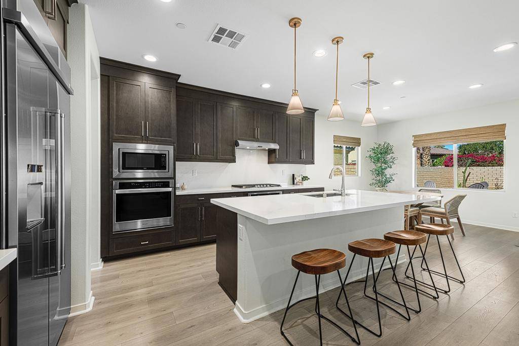 81790 Ameno La Quinta, CA 92253