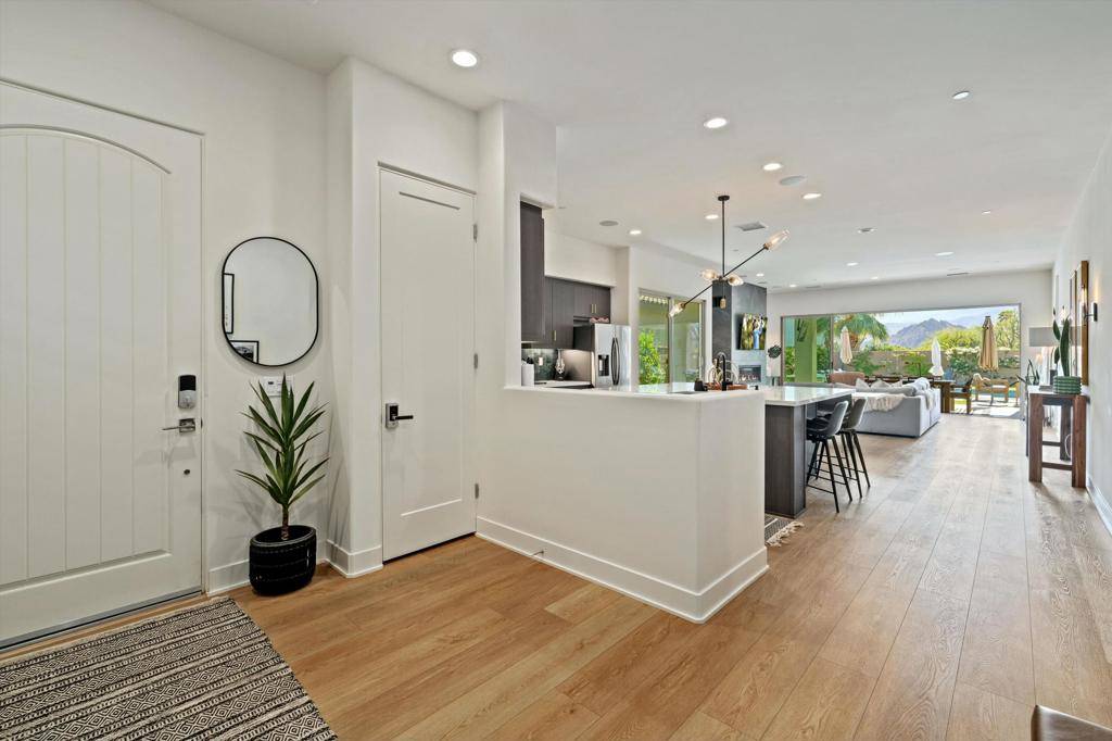 La Quinta, CA 92253,80241 Platinum WAY