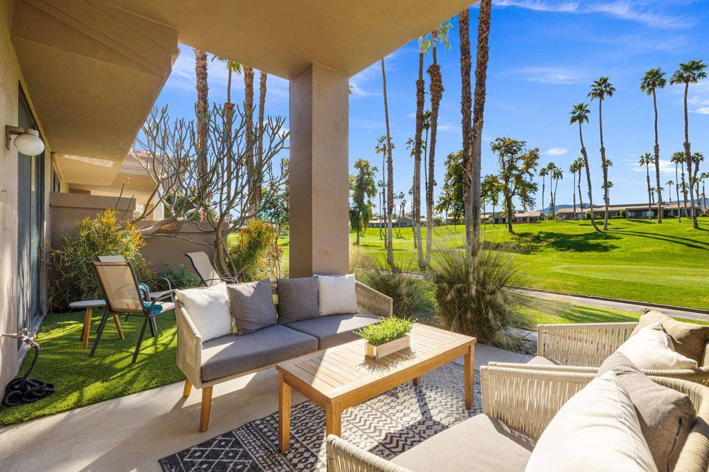 Palm Desert, CA 92211,76251 Poppy LN