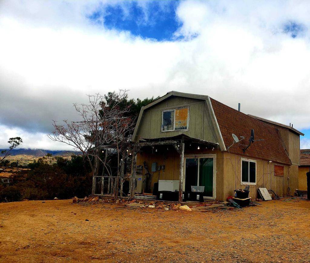 38400 Fischer RD N Anza, CA 92539
