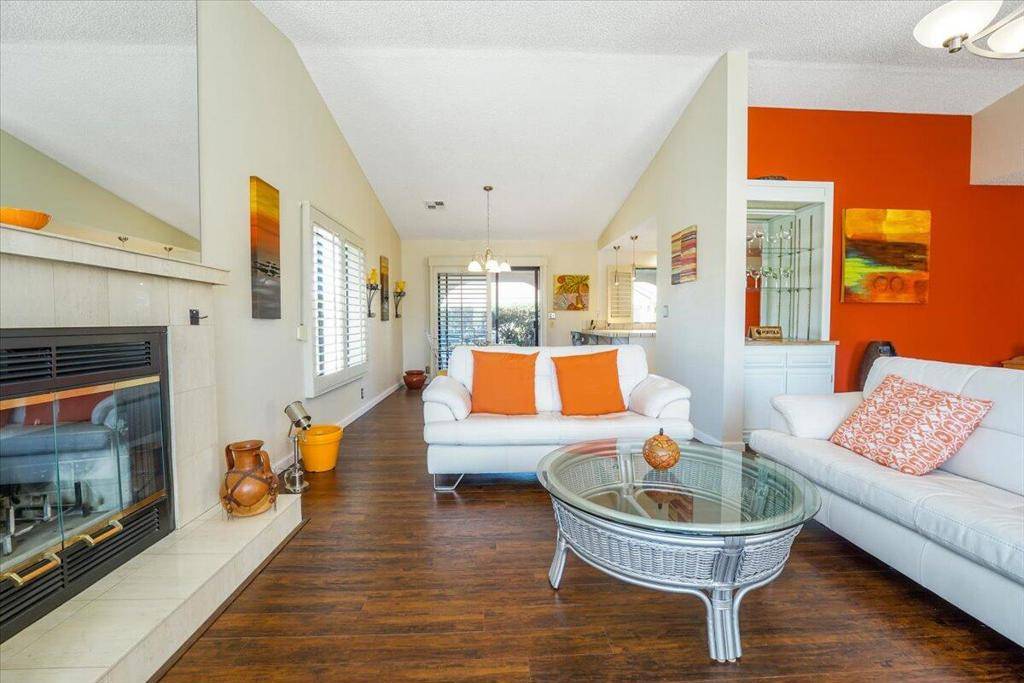 Palm Desert, CA 92260,74276 Zircon CIR E
