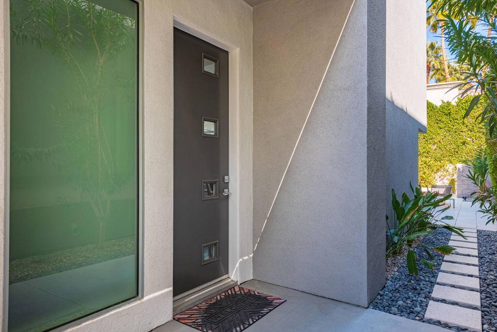 Palm Springs, CA 92264,350 Goleta WAY