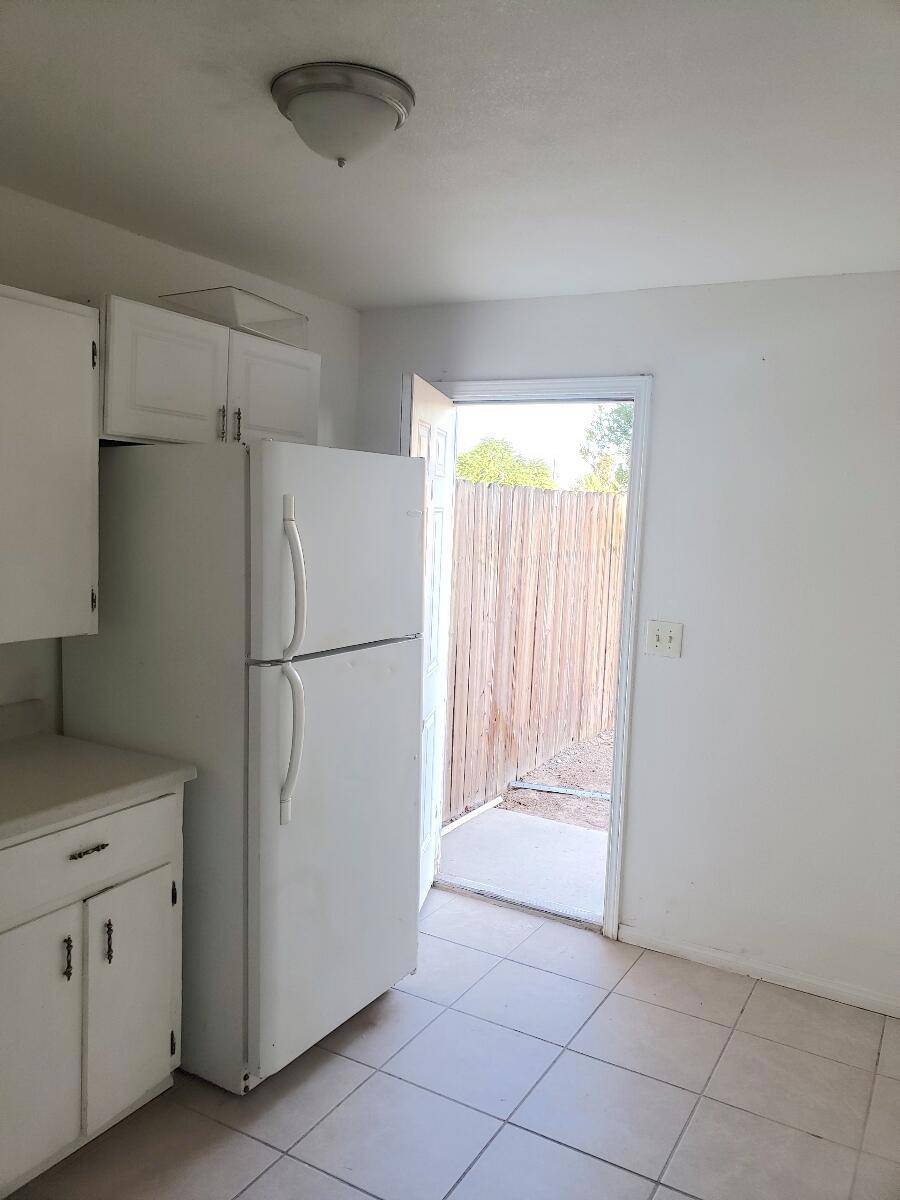 Blythe, CA 92225,10330 E Vernon AVE #C