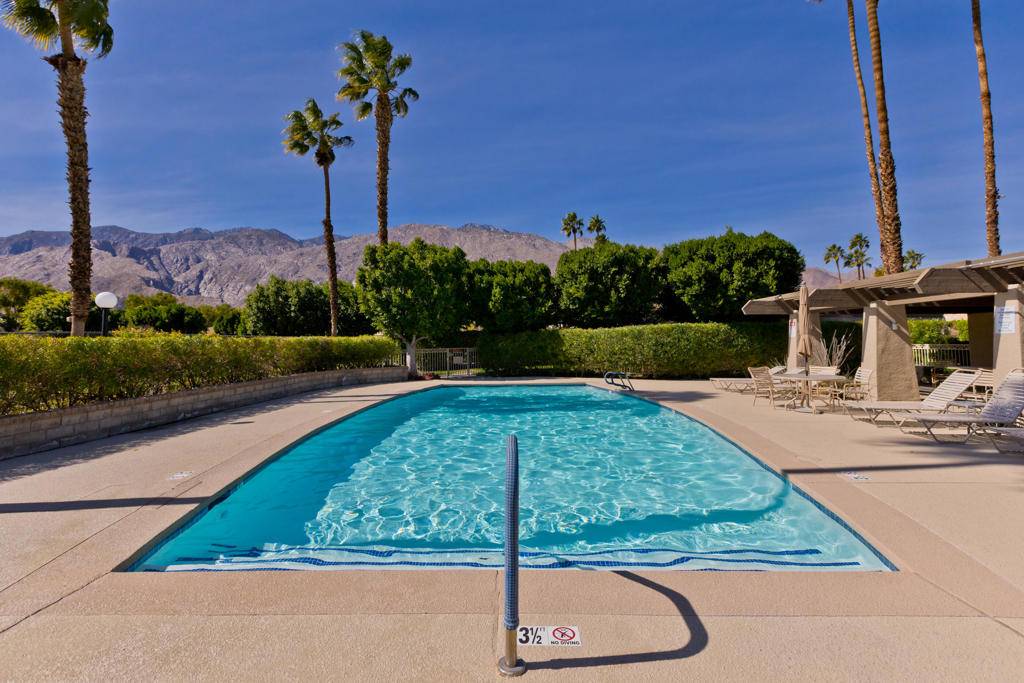 1291 Tiffany CIR N Palm Springs, CA 92262
