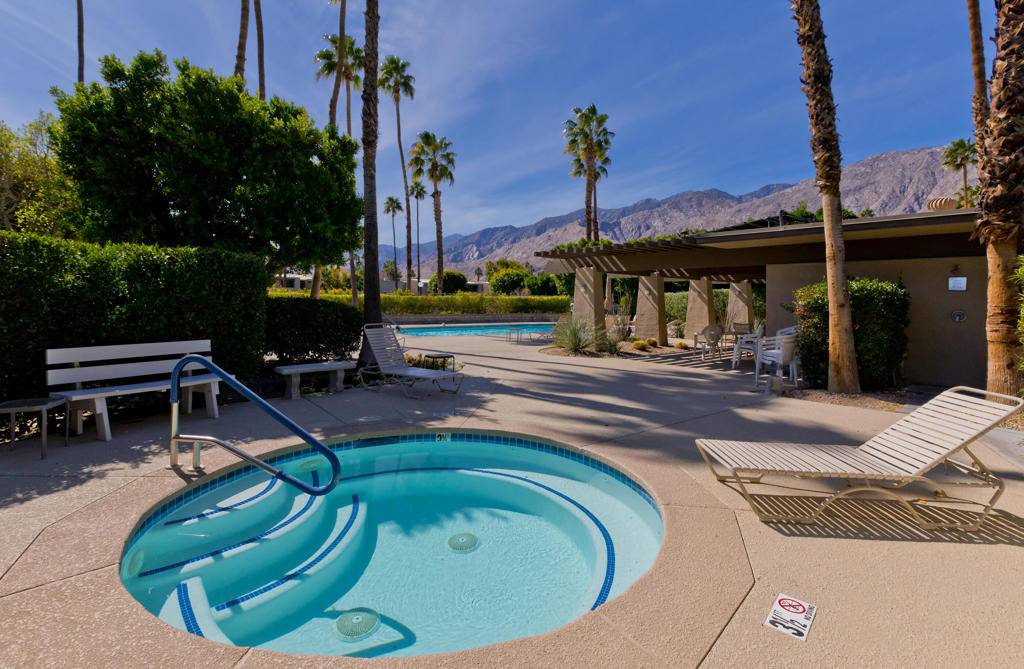 1291 Tiffany CIR N Palm Springs, CA 92262