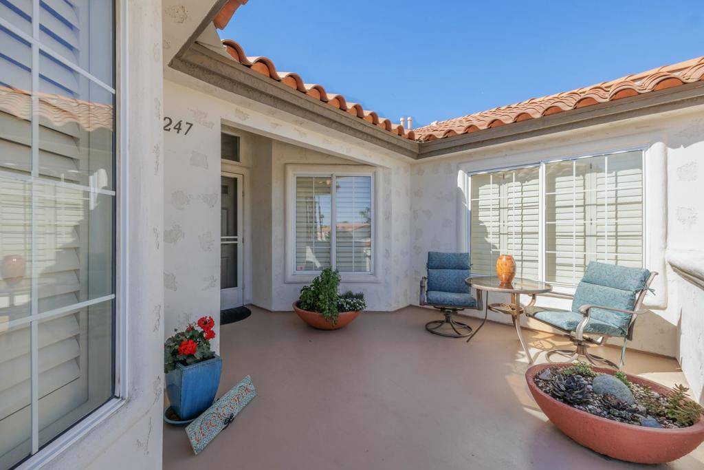 Palm Desert, CA 92211,247 Vista Royale CIR W