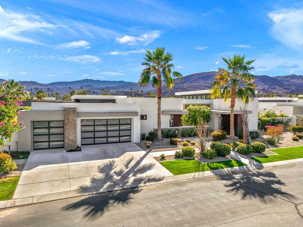 Rancho Mirage, CA 92270,21 Emerald CT