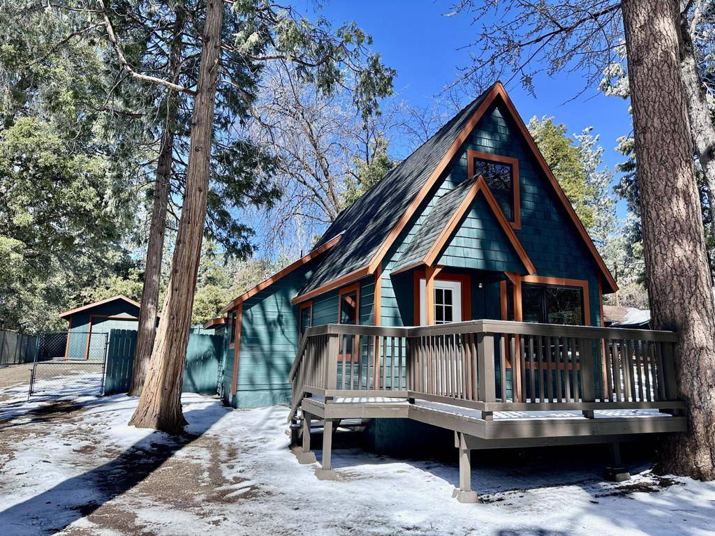 Idyllwild, CA 92549,52730 Sylvan WAY