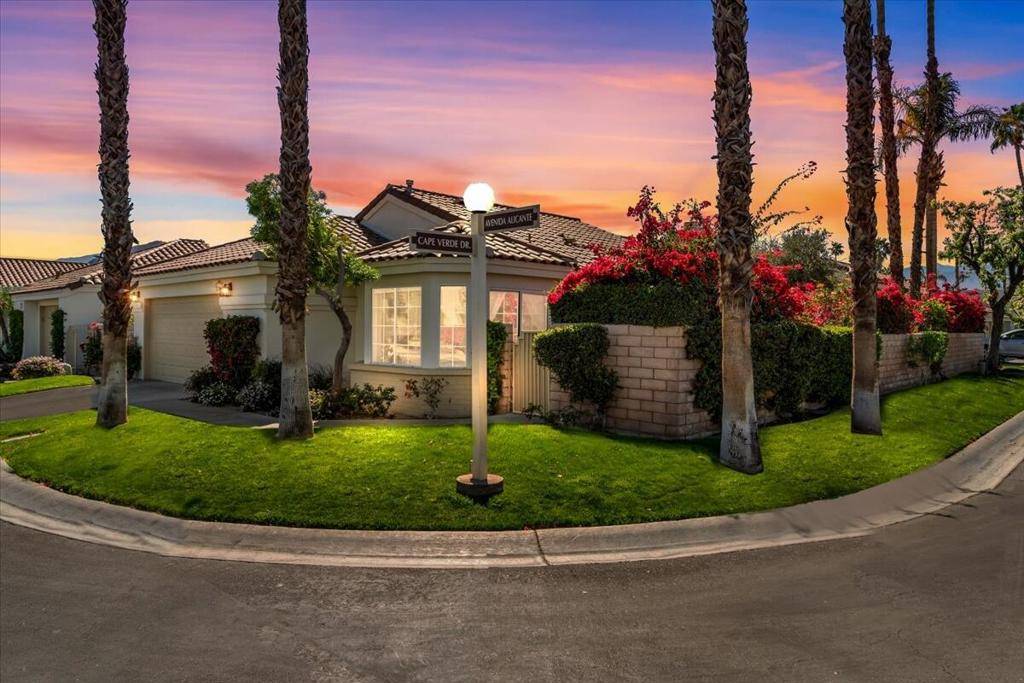 Palm Desert, CA 92211,43663 Avenida Alicante