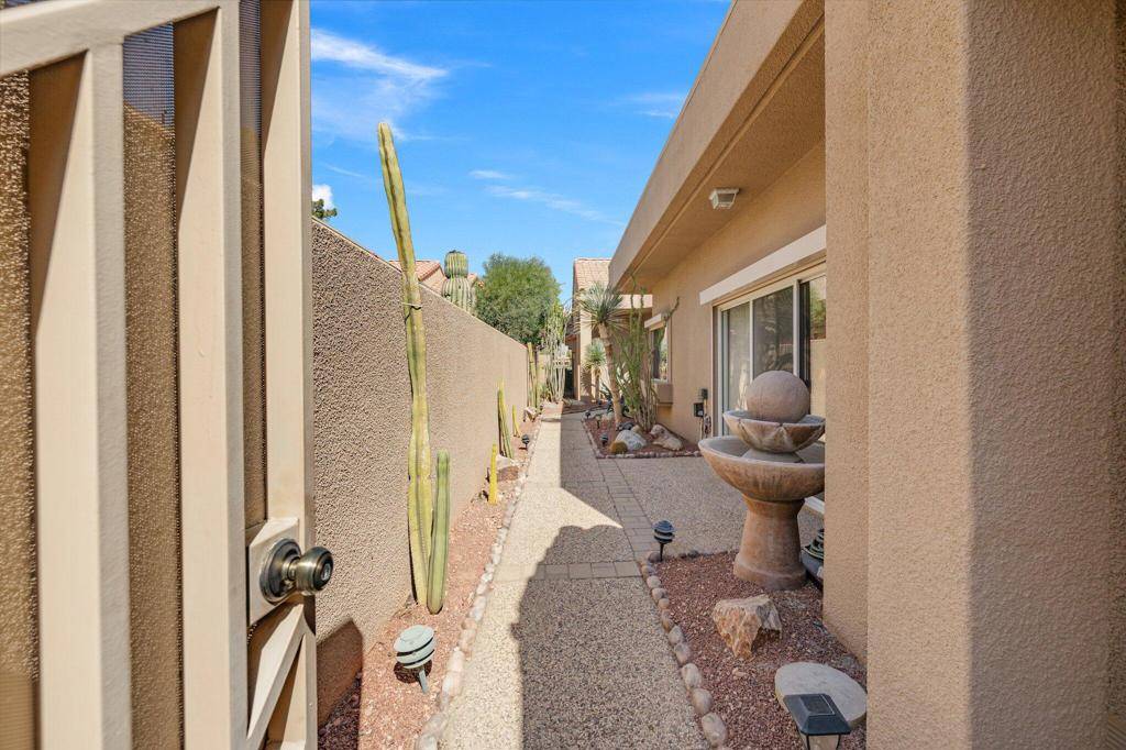 Rancho Mirage, CA 92270,24 La Costa DR