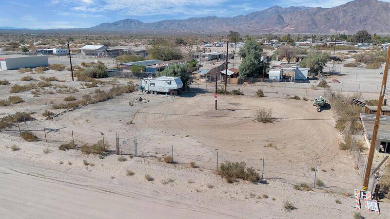 Thermal, CA 92274,3373 Holt AVE