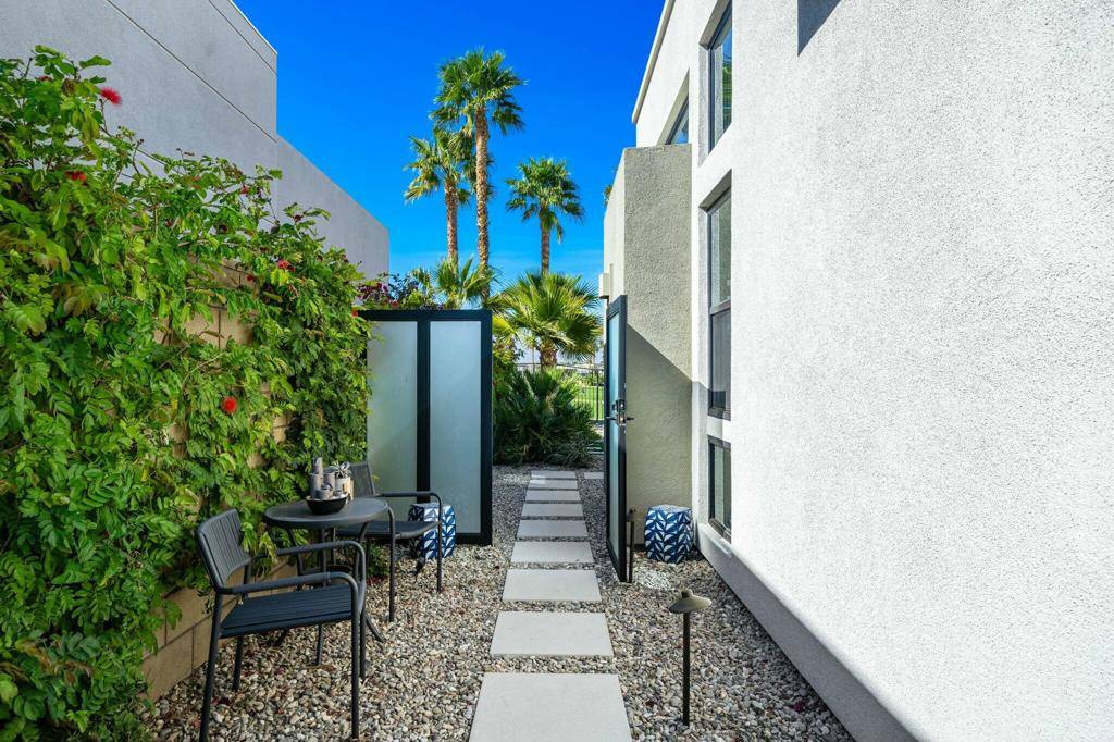 Palm Springs, CA 92262,4401 Lumina WAY