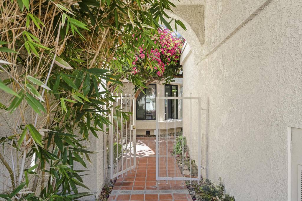 La Quinta, CA 92253,50016 Calle Rosarita