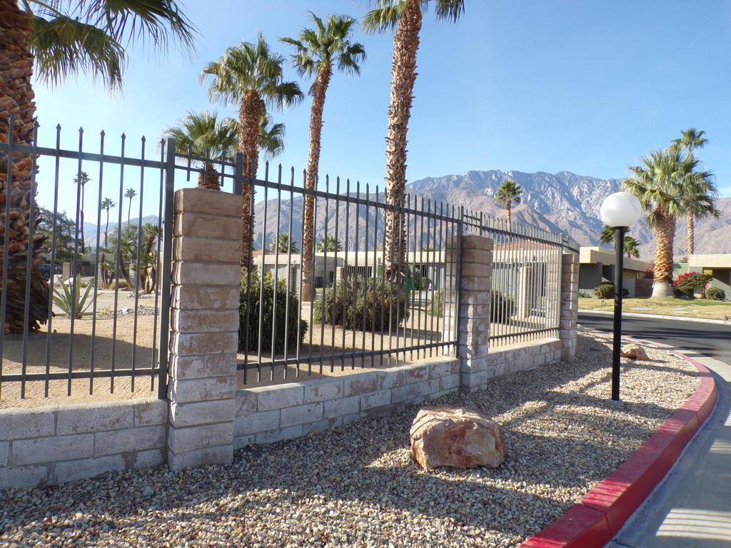 Palm Springs, CA 92262,3088 Sunflower CIR E