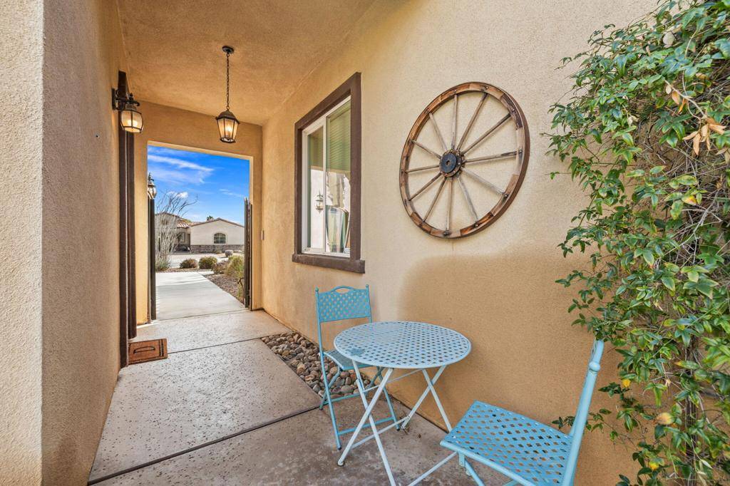 Palm Desert, CA 92260,40399 Corte Placitas