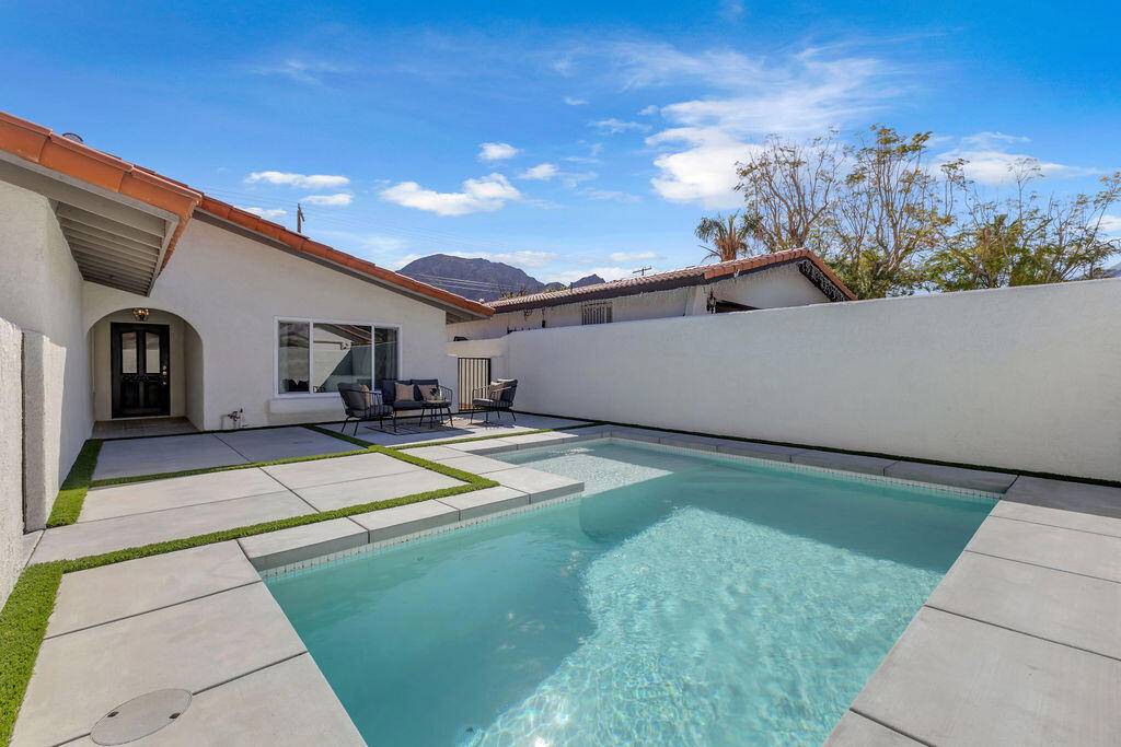 La Quinta, CA 92253,54100 Avenida Obregon