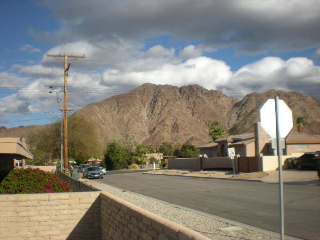 La Quinta, CA 92253,52990 Eisenhower DR