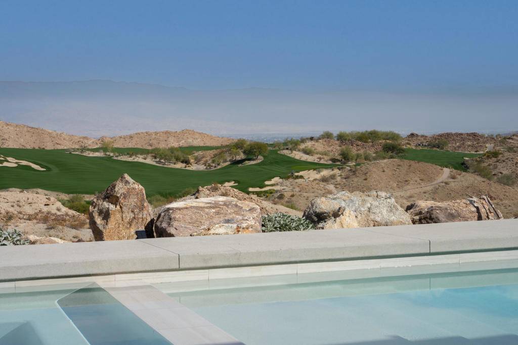 Palm Desert, CA 92260,71270 Oasis TRL