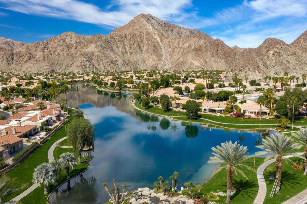 La Quinta, CA 92253,48105 Via Hermosa