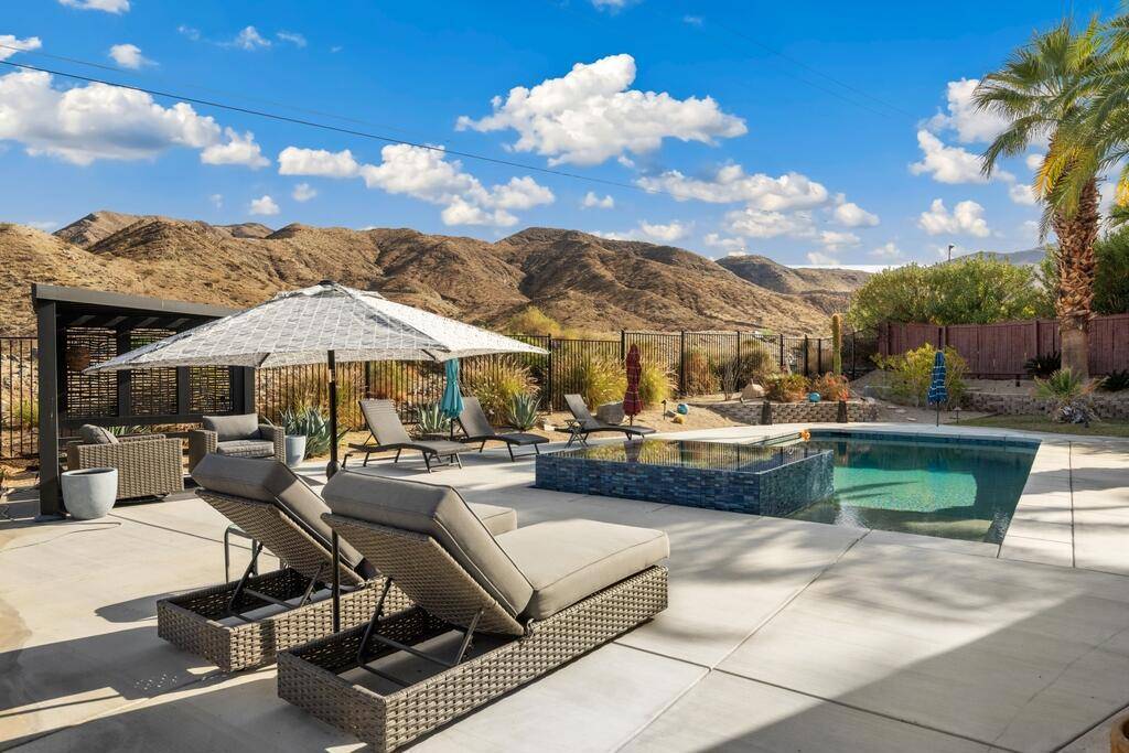 Cathedral City, CA 92234,38330 Chuperosa LN
