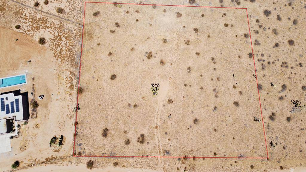 Joshua Tree, CA 92252,3200 Rockwood RD