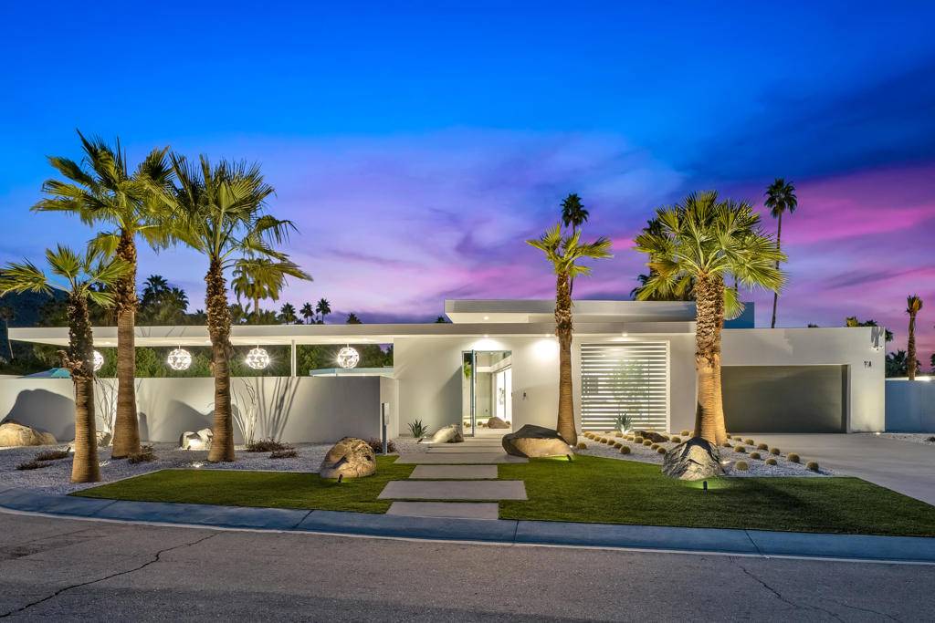 Palm Springs, CA 92262,718 Las Palmas Estates DR