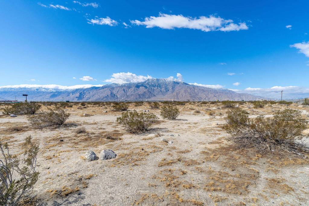 Desert Hot Springs, CA 92240,22215 Palm DR