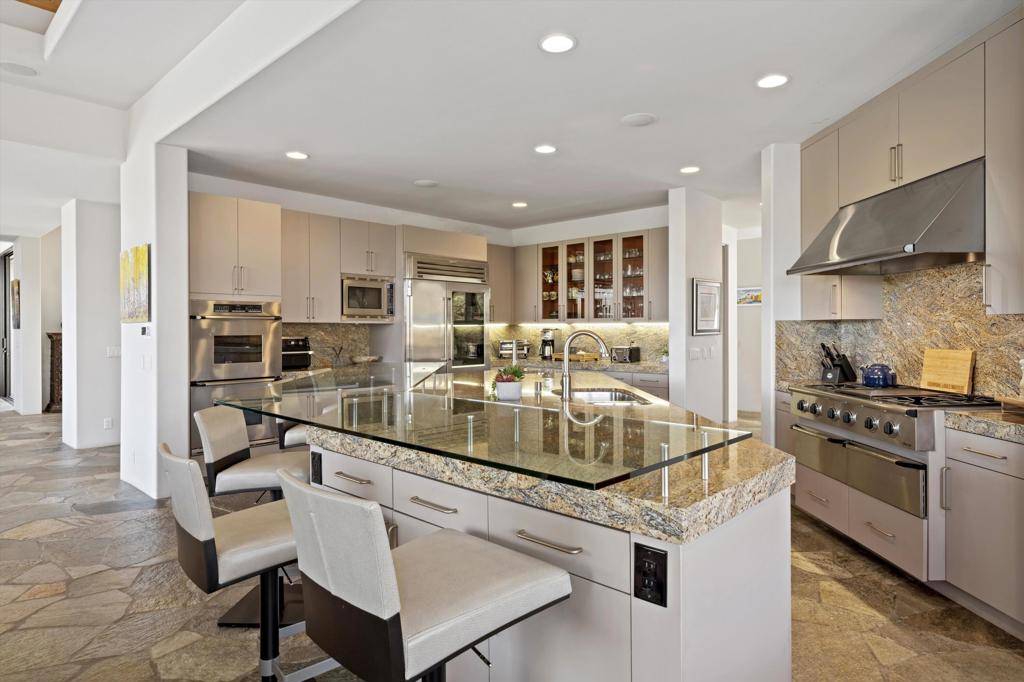 Palm Desert, CA 92260,101 Netas CT