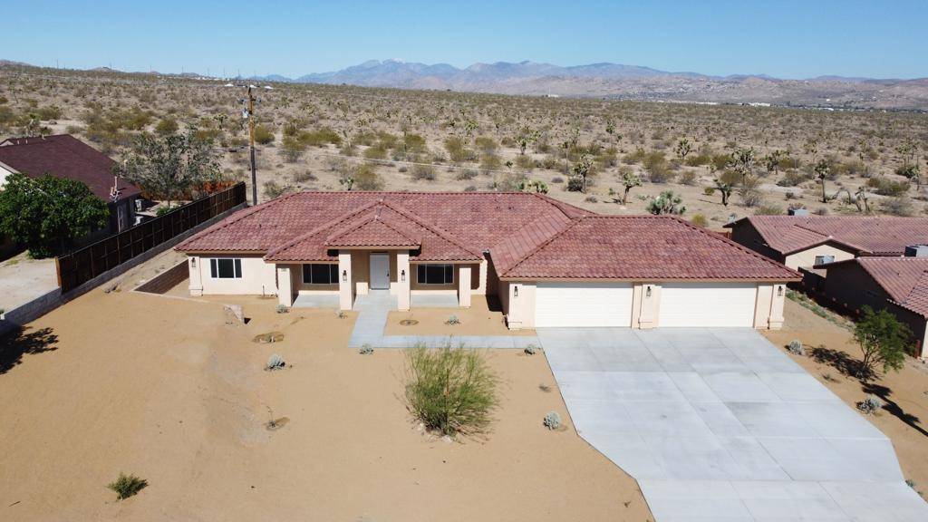 Joshua Tree, CA 92252,7160 Olympic RD