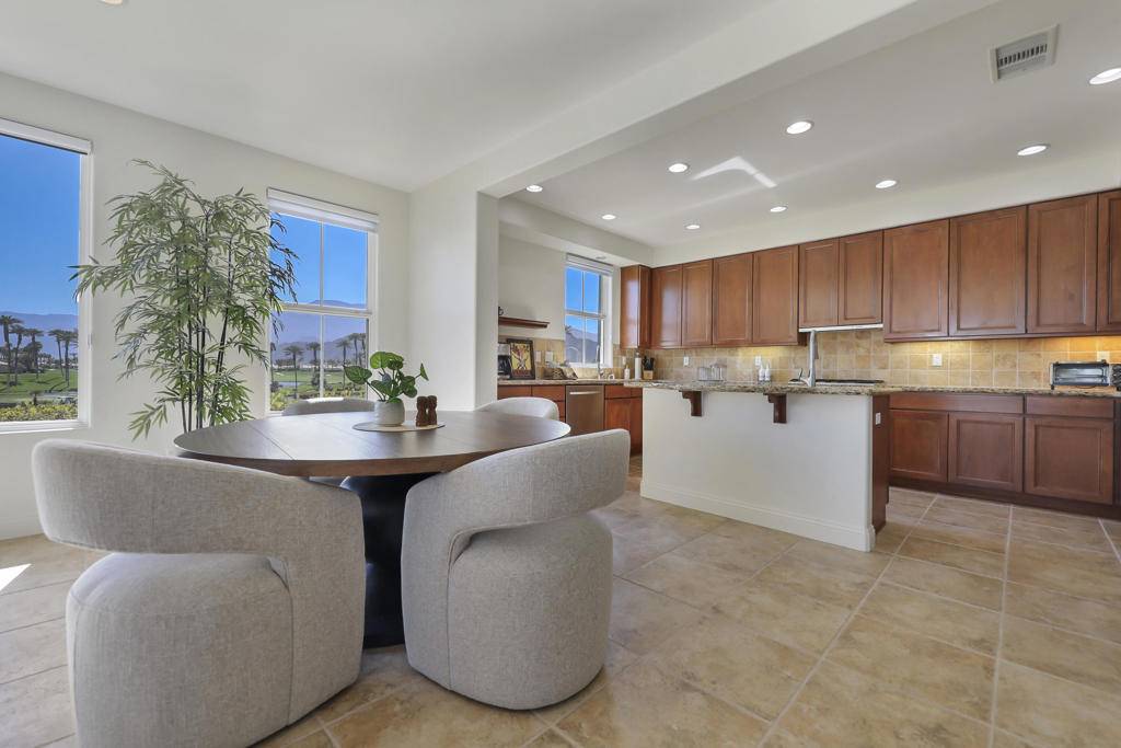 La Quinta, CA 92253,80291 Via Tesoro