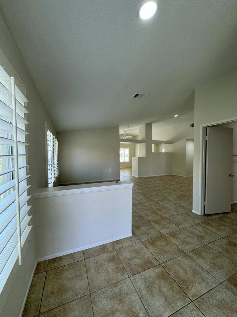 Indio, CA 92201,49590 Lincoln DR