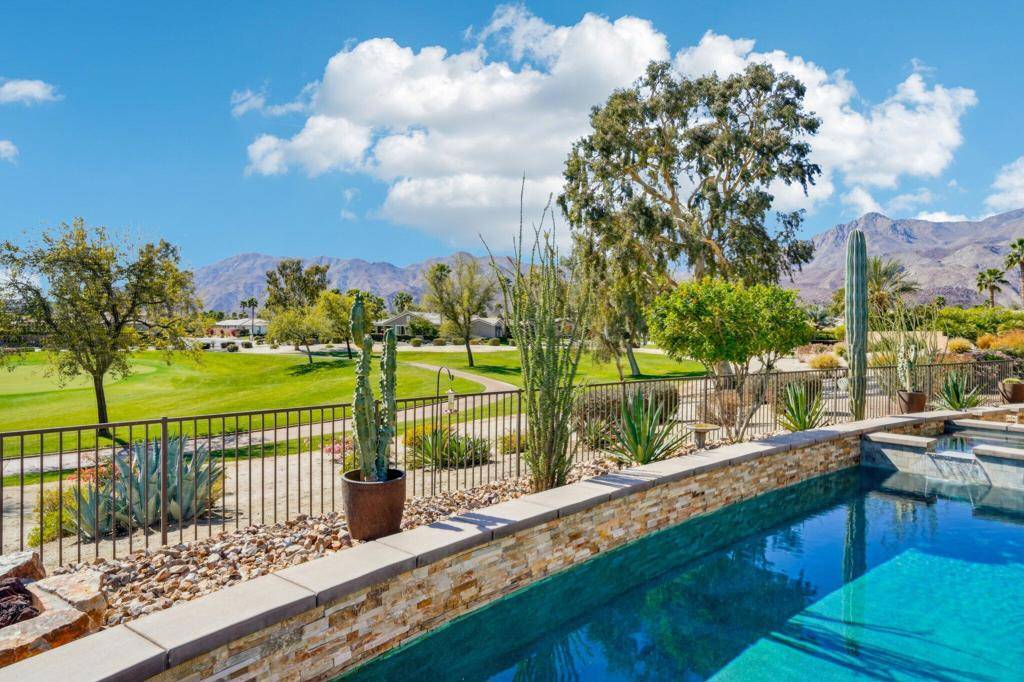 La Quinta, CA 92253,61030 Desert Rose DR