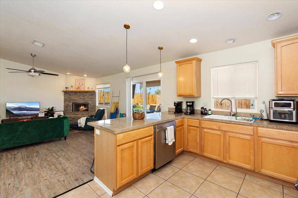 5989 Encelia DR 29 Palms, CA 92277
