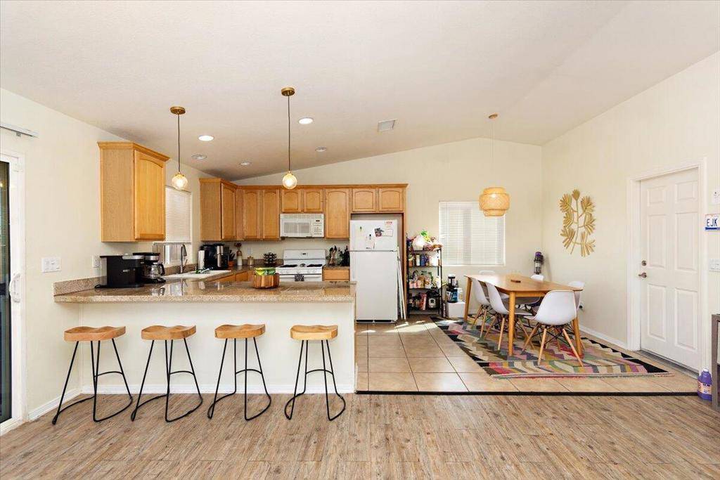5989 Encelia DR 29 Palms, CA 92277