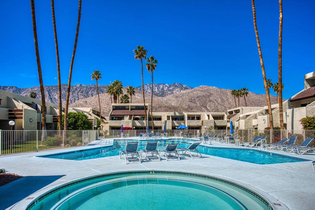 Palm Springs, CA 92264,1655 E Palm Canyon DR #116