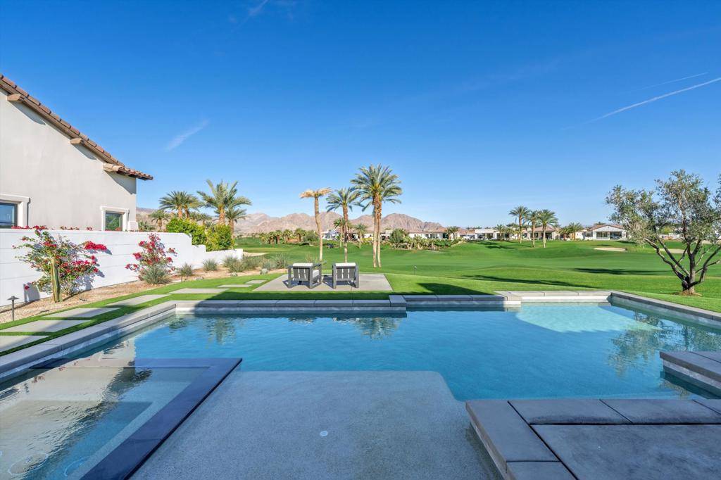 La Quinta, CA 92253,81594 Ronda
