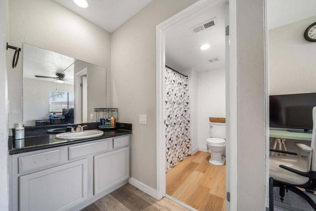 Bermuda Dunes, CA 92203,78650 Avenue 42 #101