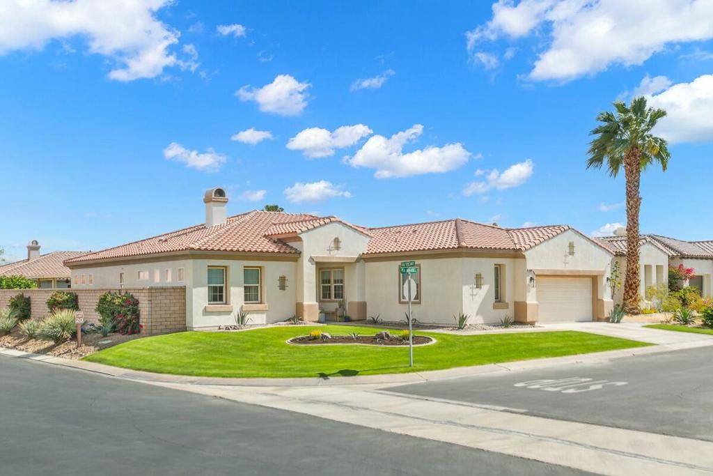 La Quinta, CA 92253,44830 Via Mirabel