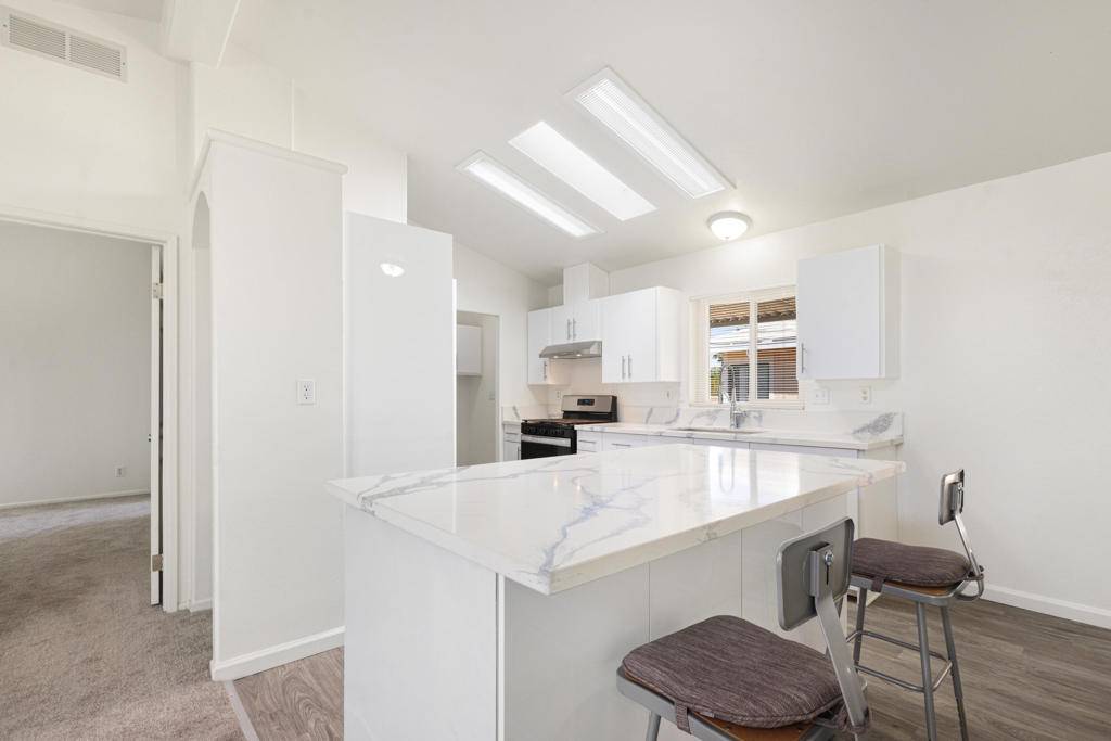 Palm Springs, CA 92262,22840 Sterling AVE #4