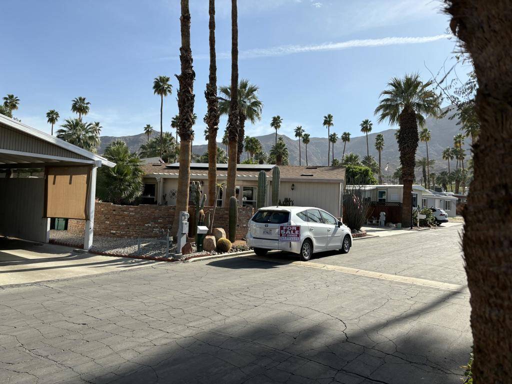 Rancho Mirage, CA 92270,70260 Highway 111 #55