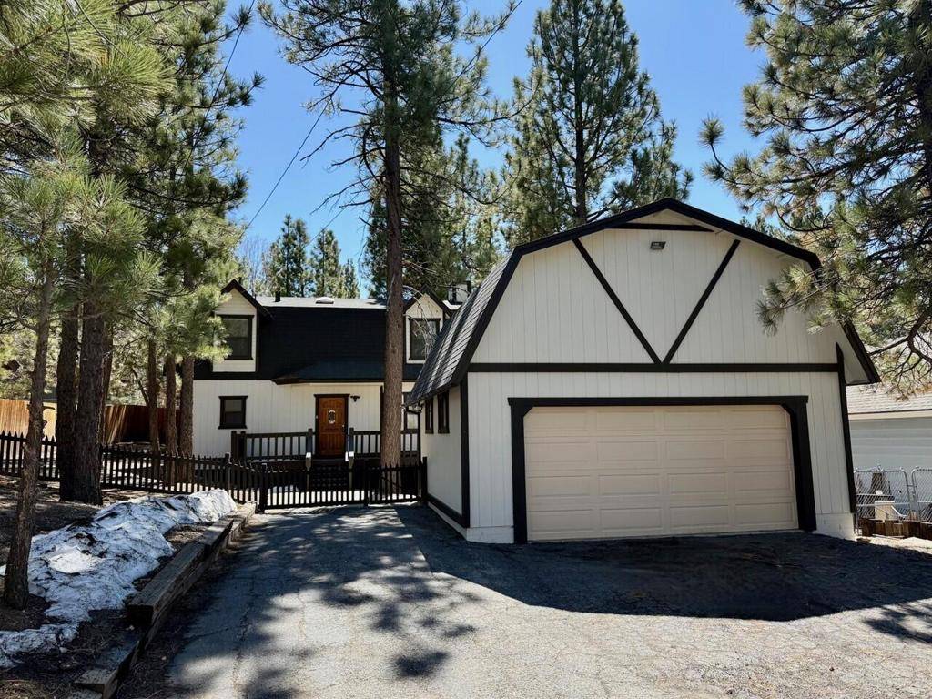 Big Bear, CA 92315,41815 Brownie LN