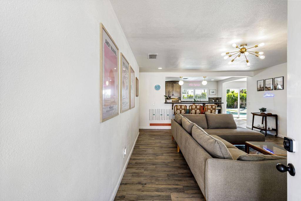 Palm Springs, CA 92262,2240 N San Gorgonio RD