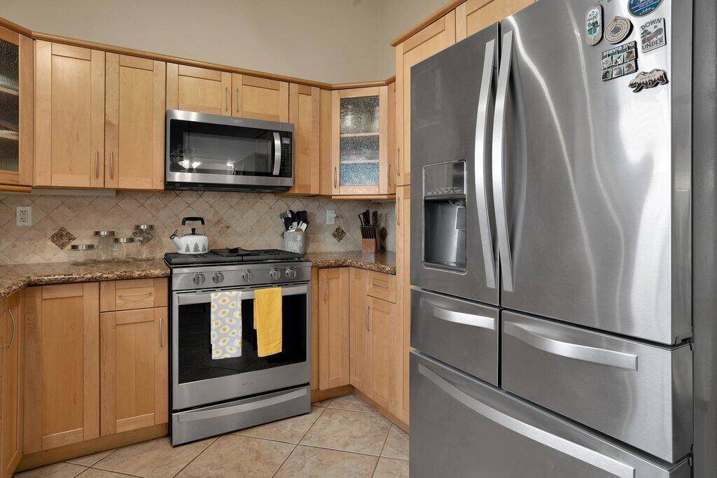 La Quinta, CA 92253,51925 Avenida Vallejo