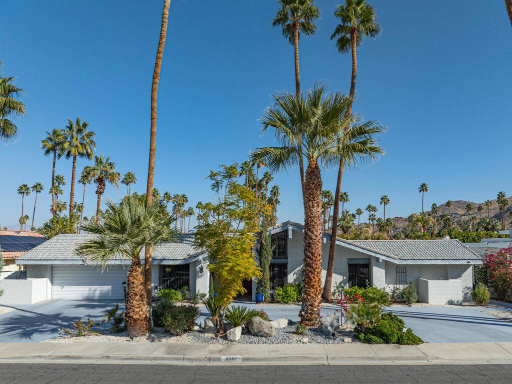Palm Springs, CA 92264,2082 S Madrona DR