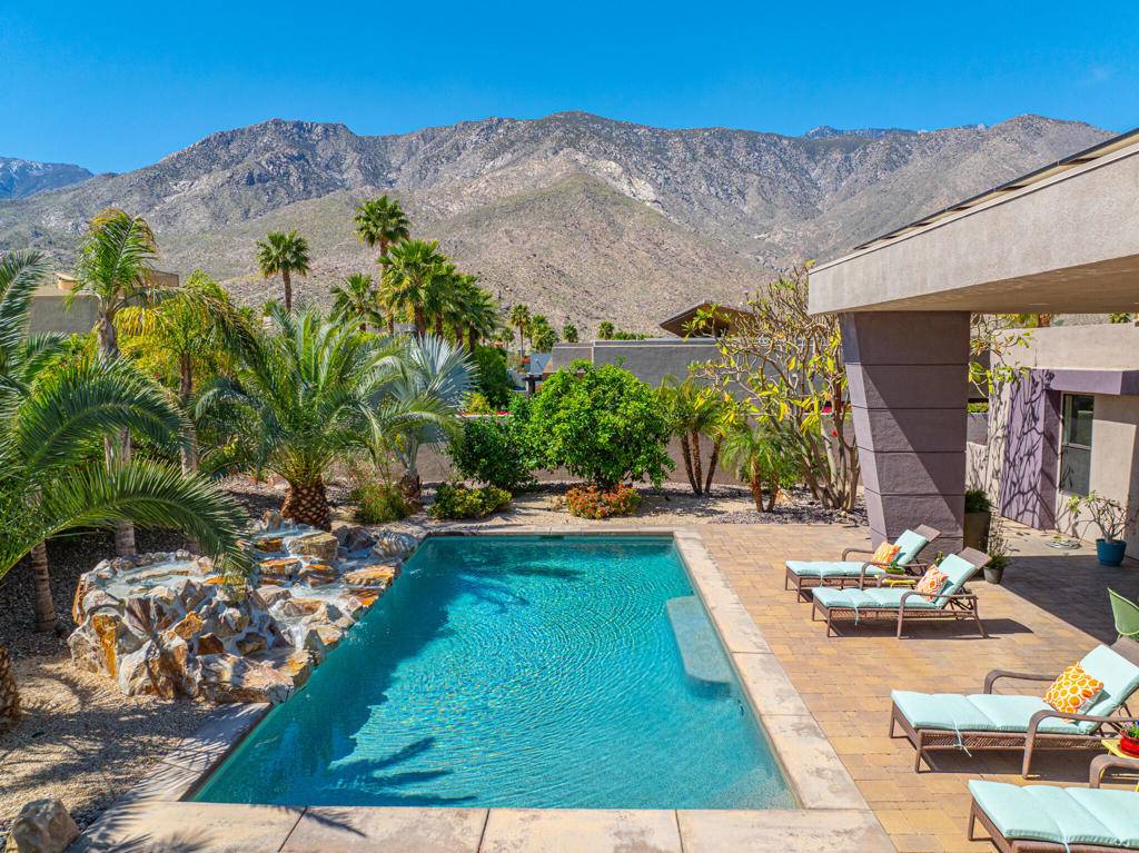 Palm Springs, CA 92264,463 Lautner LN
