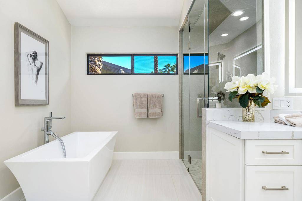 Palm Desert, CA 92211,198 Green Mountain DR