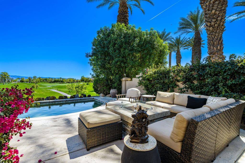 Palm Desert, CA 92211,350 Bright Rock DR