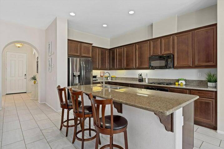Palm Desert, CA 92211,77315 Colorado Street ST