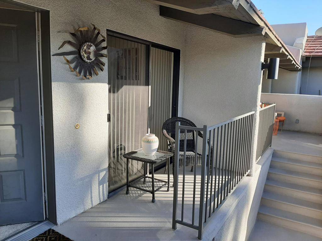 Palm Springs, CA 92262,1150 E Amado RD #8a2