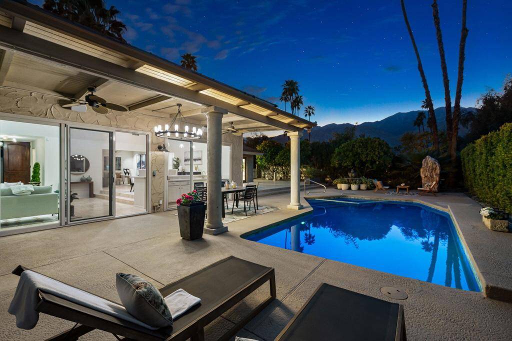 Palm Springs, CA 92264,2996 E Alta Loma DR
